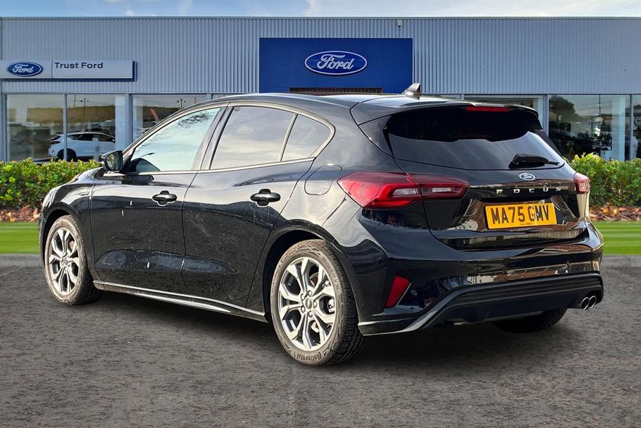 Used Ford FOCUS MA75GMV 2