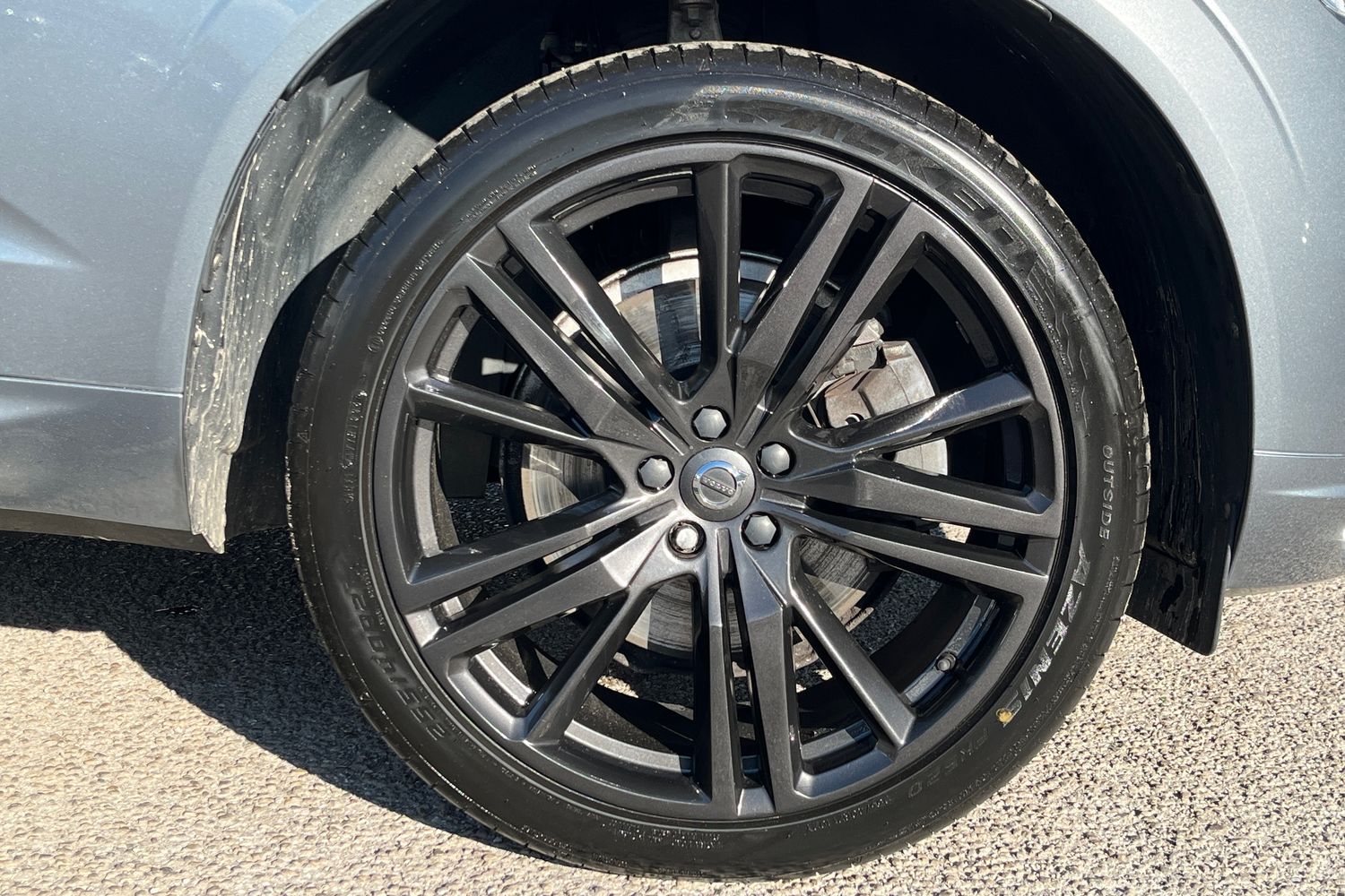 Volvo XC60 Photo 7