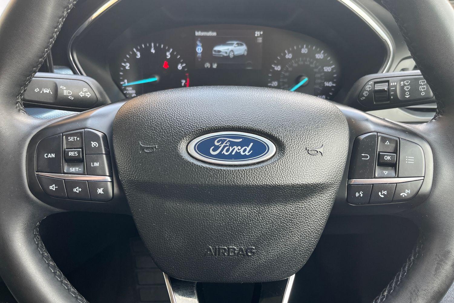 Ford FOCUS Photo 11