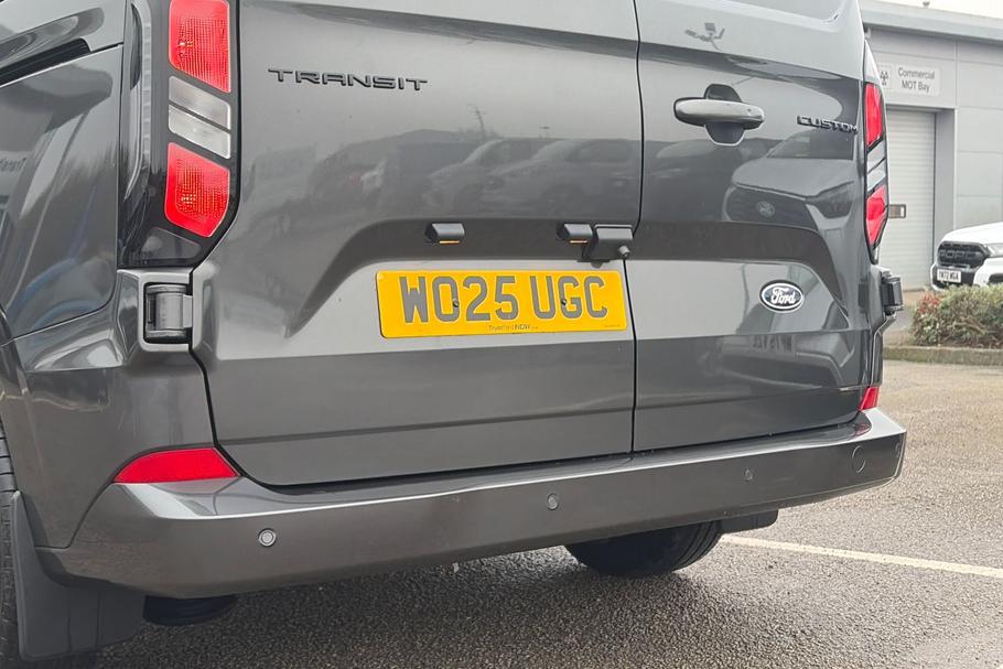 Used Ford TRANSIT CUSTOM 39