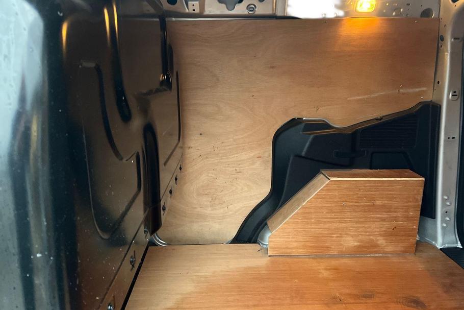 Used Ford TRANSIT COURIER LM72TWZ 10