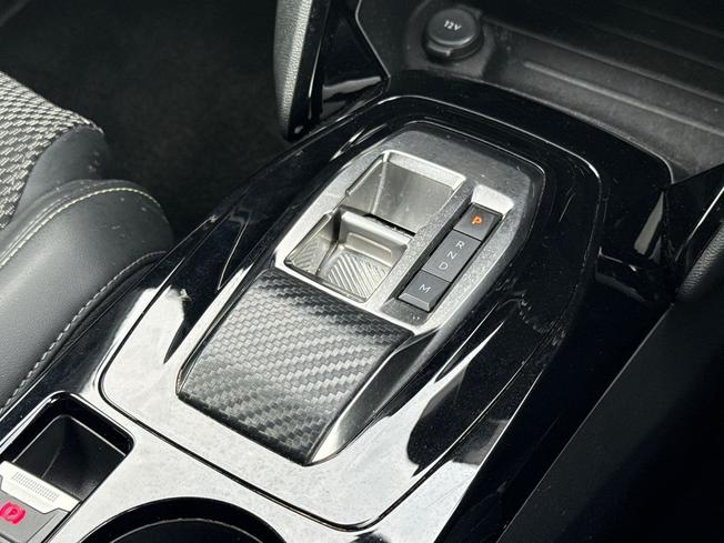 PEUGEOT 2008 Photo 53