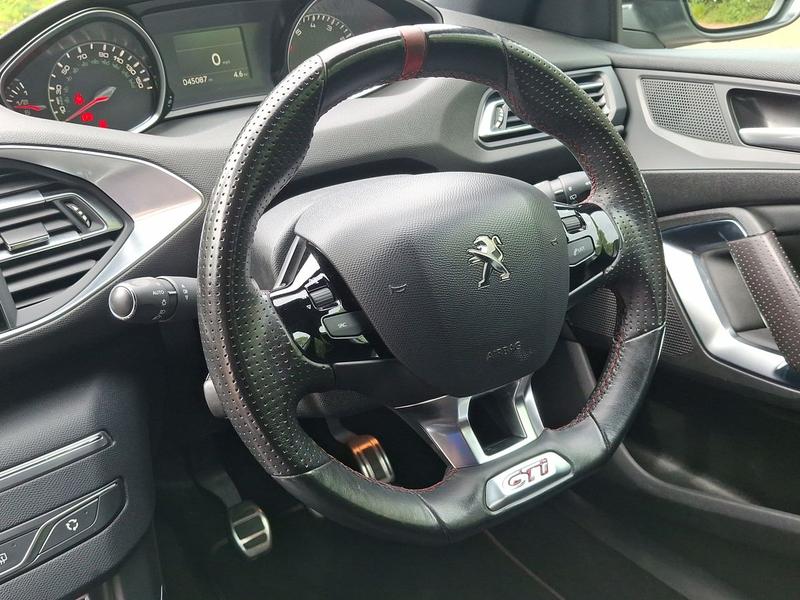 Used Peugeot 308 NU69VXE 45