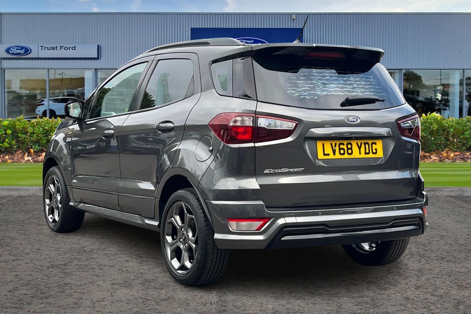 Ford ECOSPORT Photo 1