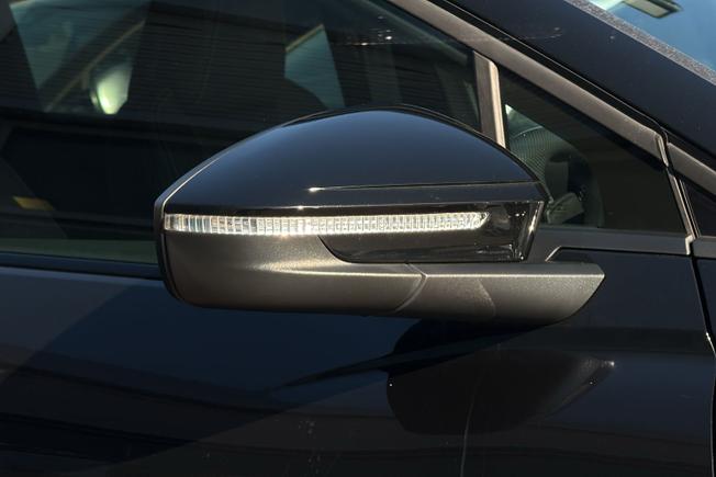 Audi Q4 e-tron Photo 20