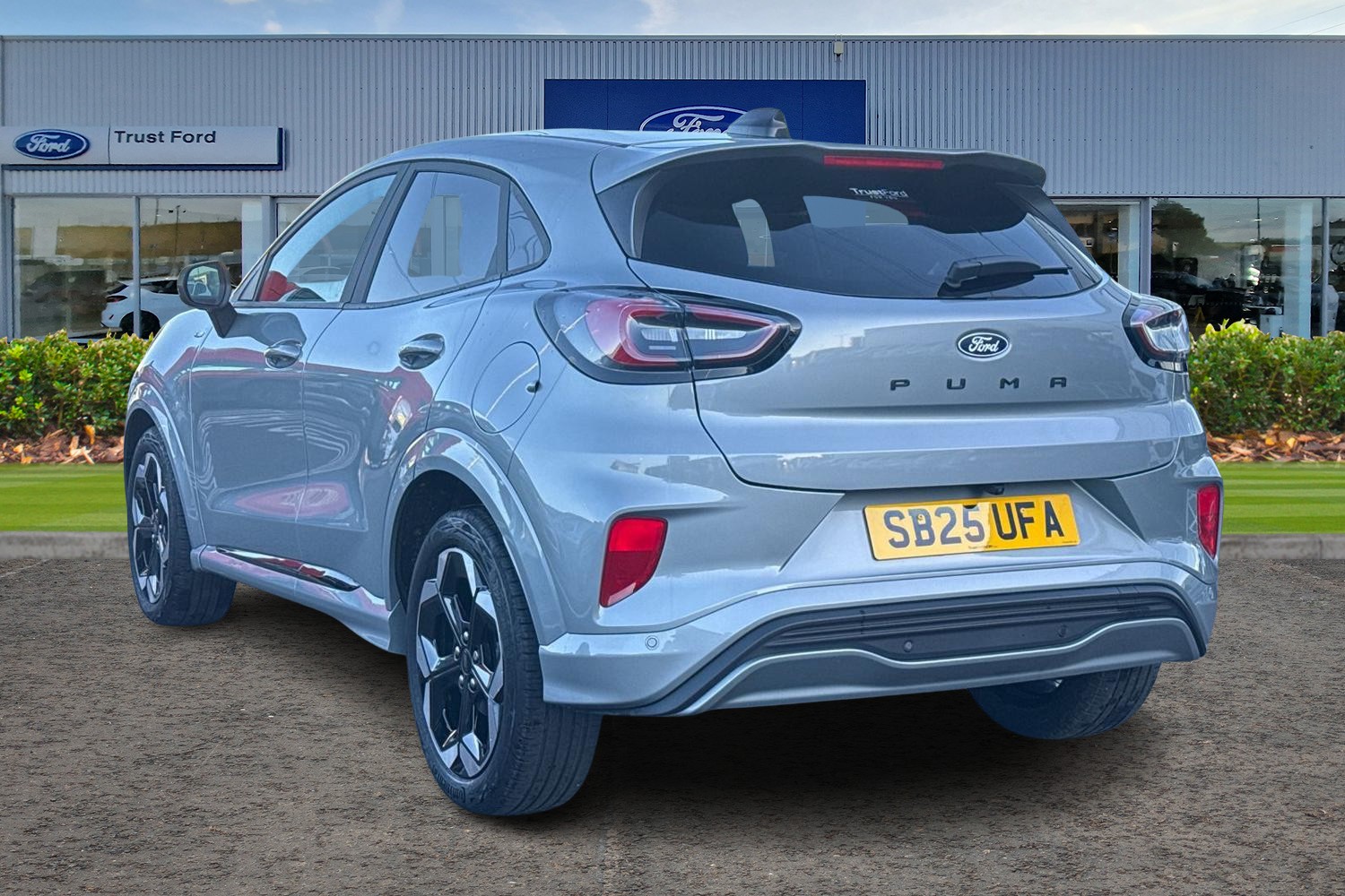 Ford Puma Photo 1