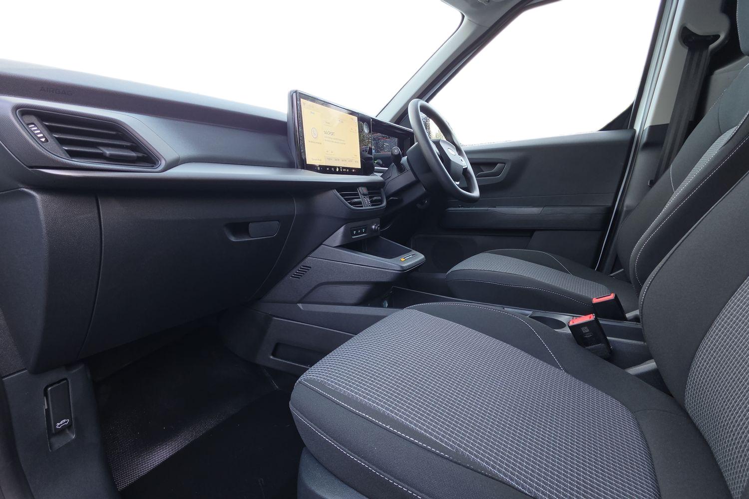 Ford E-TRANSIT COURIER Photo 2
