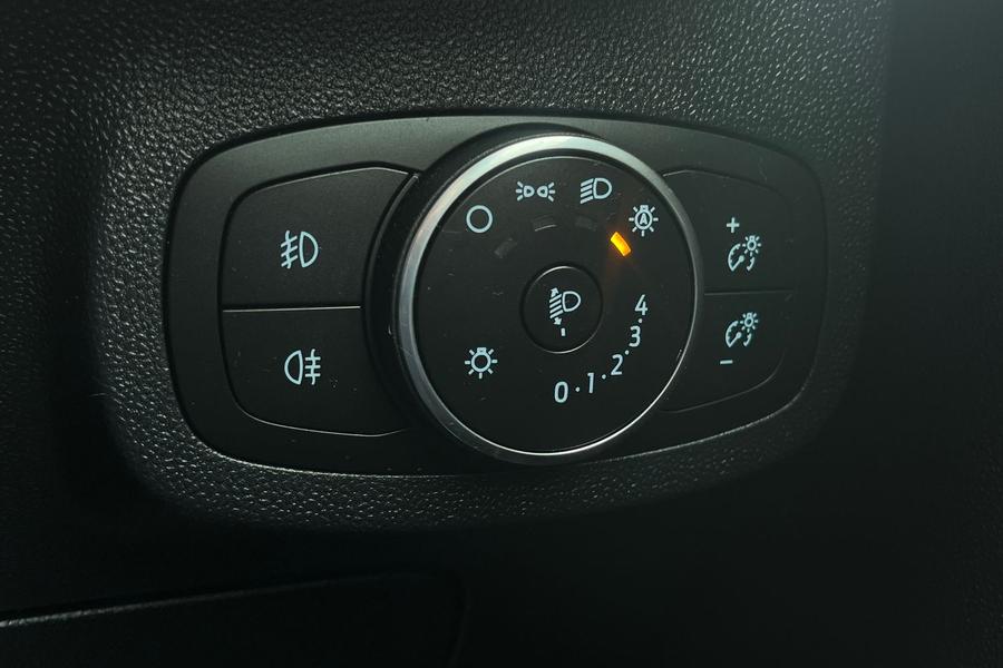 Ford FIESTA Photo autoimg-4c2c55c56e77b2c095475de680fb667baccbc7e8.jpg