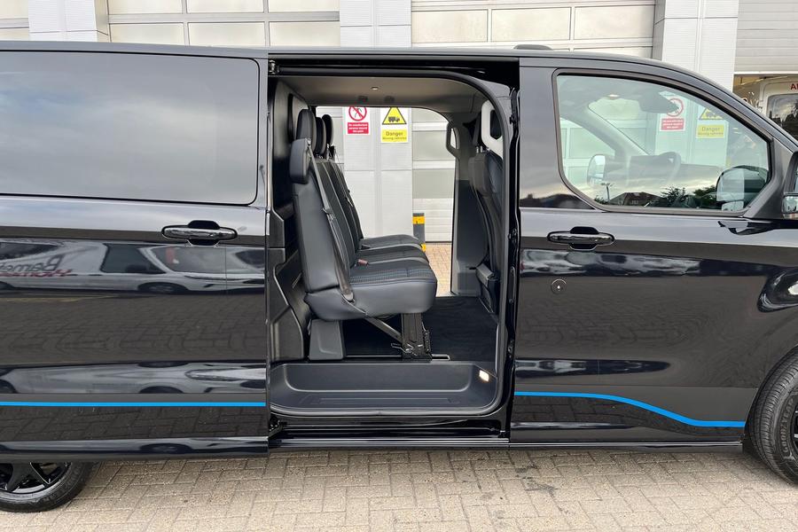 Ford TRANSIT CUSTOM Photo autoimg-4c2f7e6bd05d2d73538260bc7470cf32bb8b886b.jpg