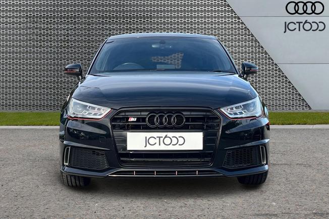 AUDI S1 Photo 8