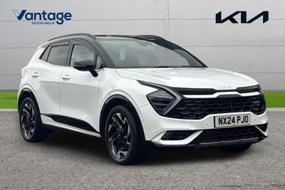 Used 2024 Kia Sportage 1.6 T-GDi ISG PHEV GT-LINE S Fusion White With Black Roof at Kia Motors UK