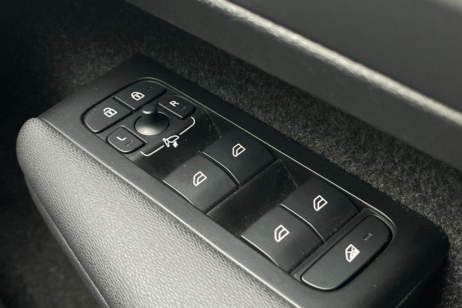 Volvo XC40 Photo 15