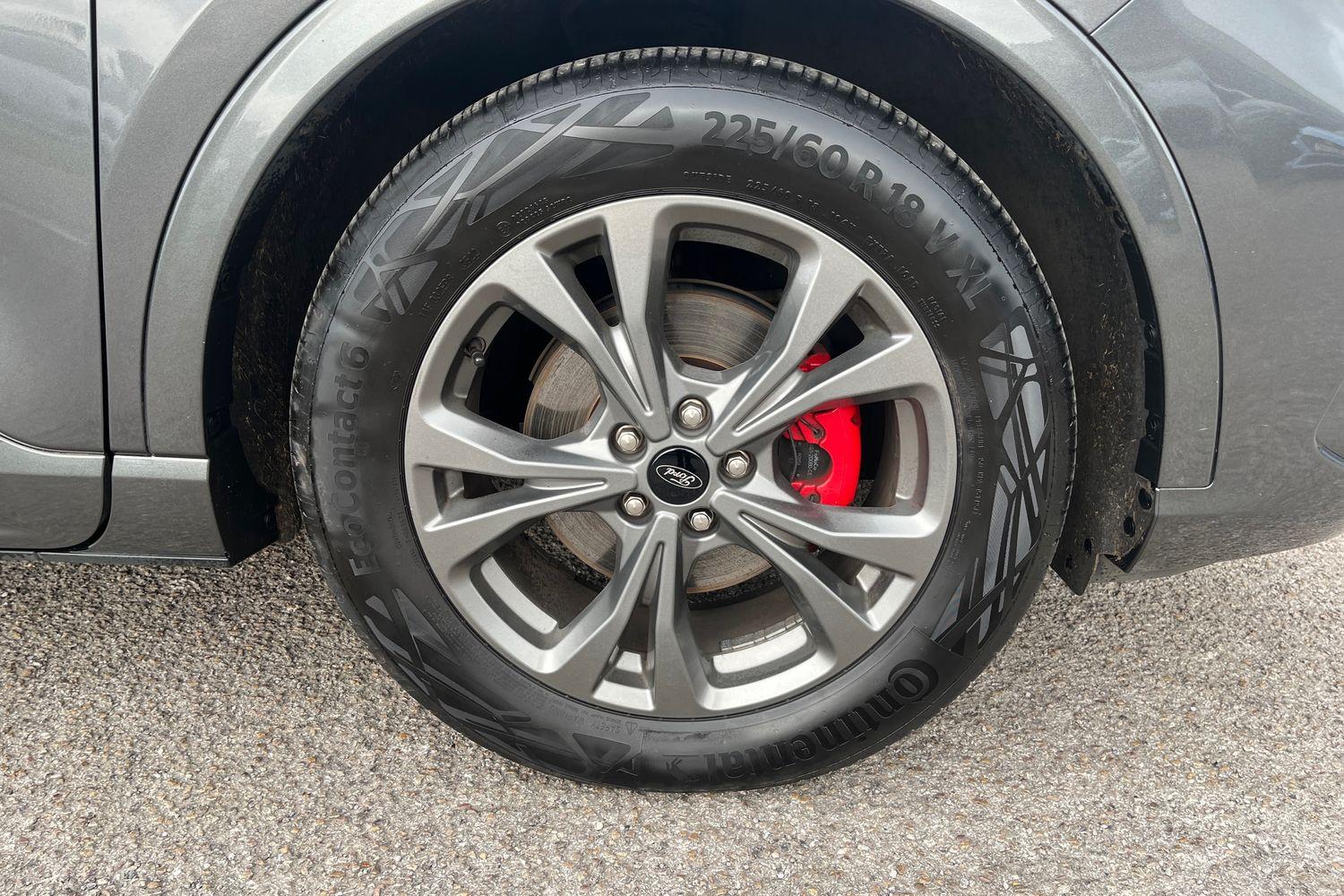 Ford KUGA Photo 35