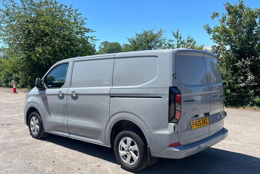 Used Ford TRANSIT CUSTOM FH25ZKZ 24