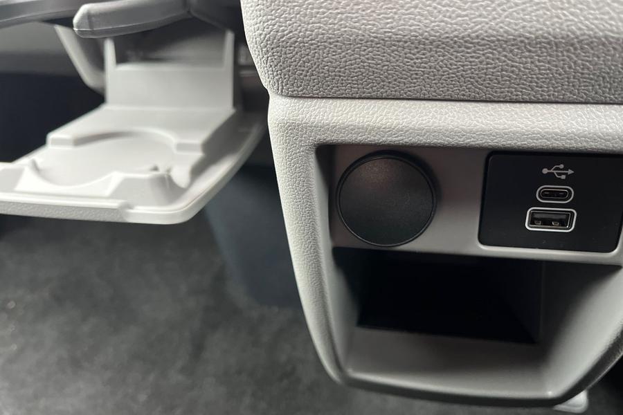 Ford TRANSIT CUSTOM Photo autoimg-4c4a30489422e0df1ea293996d2574665bf41290.jpg