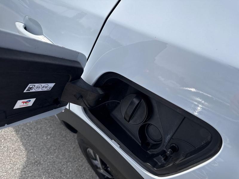 Used Peugeot 2008 LR74HWO 33
