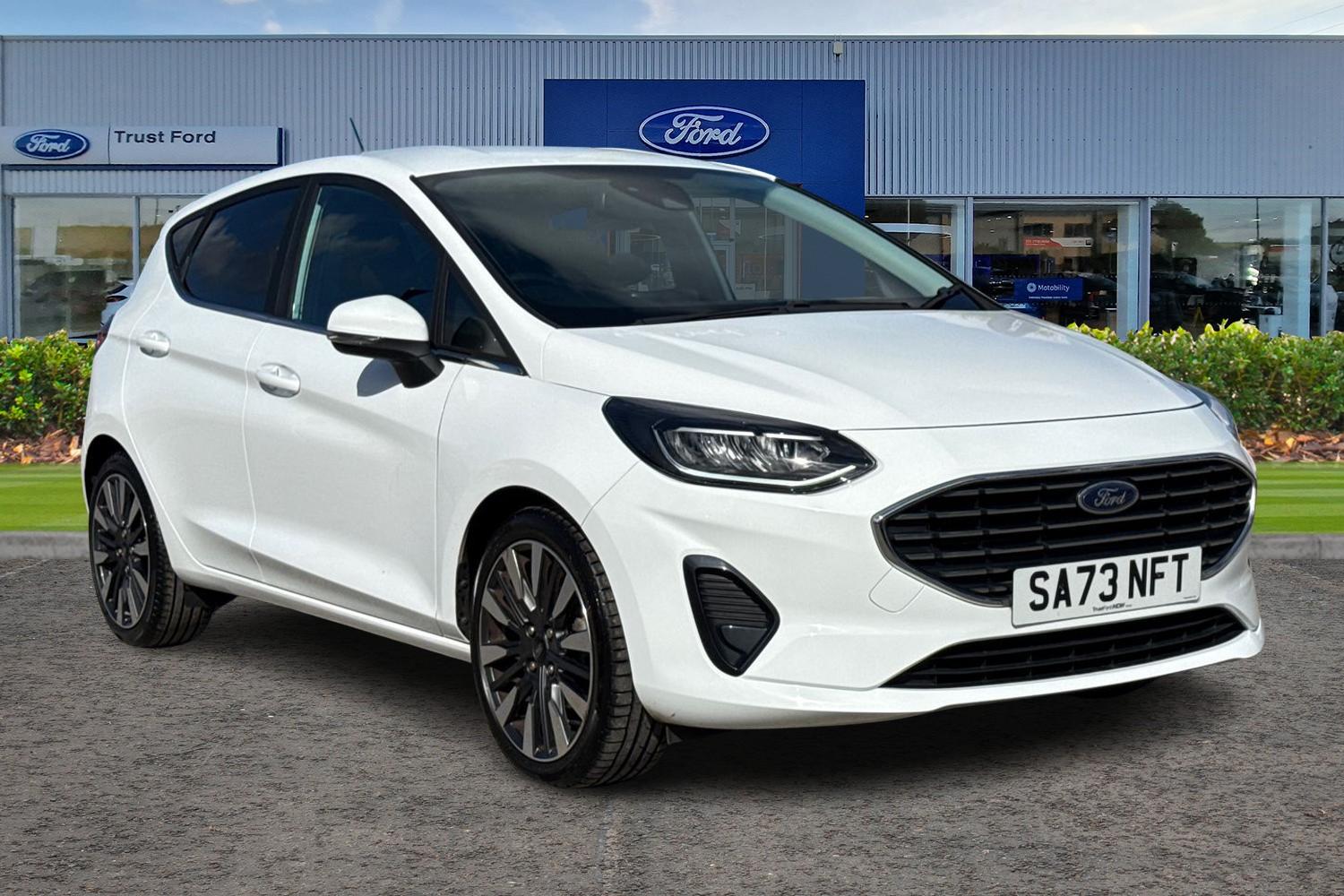 Ford FIESTA Photo 0