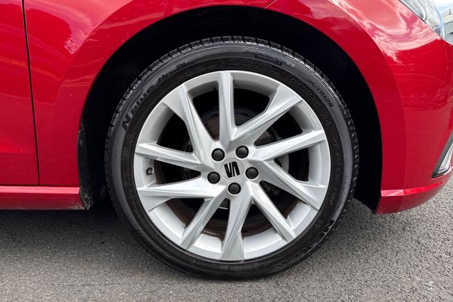 SEAT Ibiza Photo 5