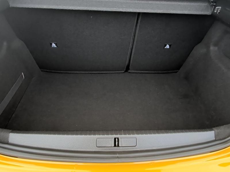 Used Peugeot 208 SB73DXZ 35