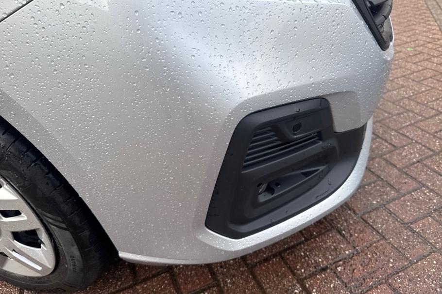 Used FORD TRANSIT CONNECT WT25NDV 18