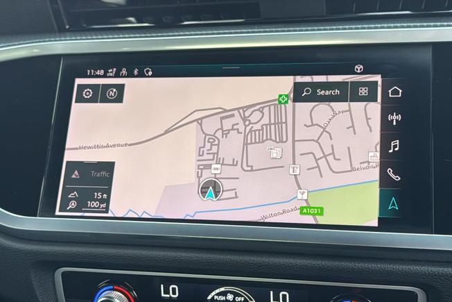 Audi Q3 Photo 14