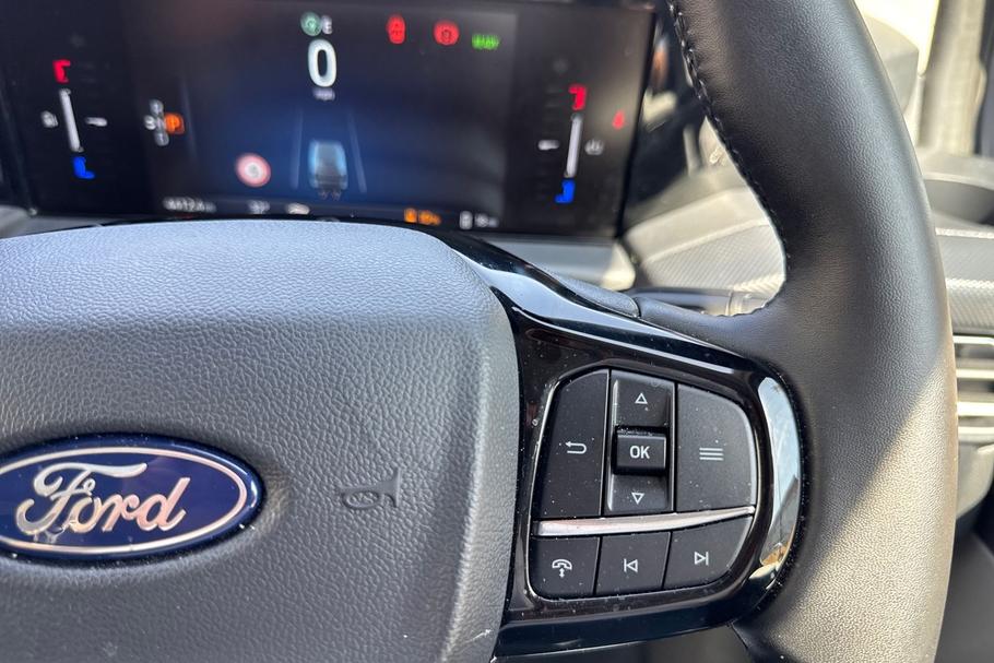 Used Ford E-TRANSIT CUSTOM RX26BFL 32