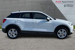 AUDI Q2 Photo 4
