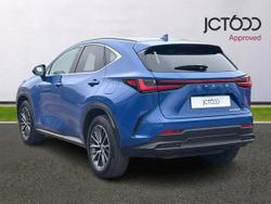 Lexus NX Photo 3