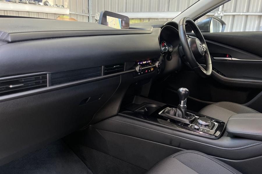 Mazda CX-30 Photo autoimg-4c5e91705bba2a3f9155a711c84ec140e8c7782a.jpg