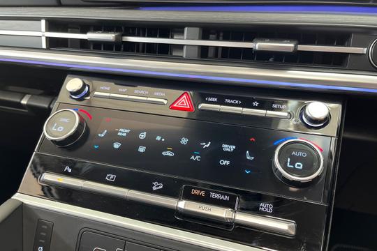 Hyundai Santa Fe Photo autoimg-4c5fb94940a41cf8fa9e0851d8be308fe86fe643.jpg