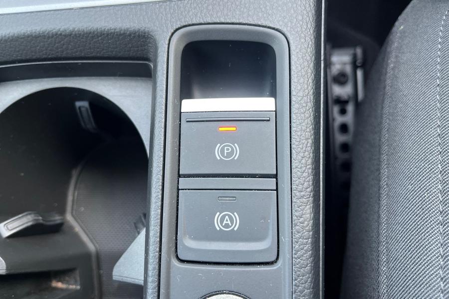 Audi Q3 Photo autoimg-4c604f10a923d23e23336c9586a7375505763178.jpg