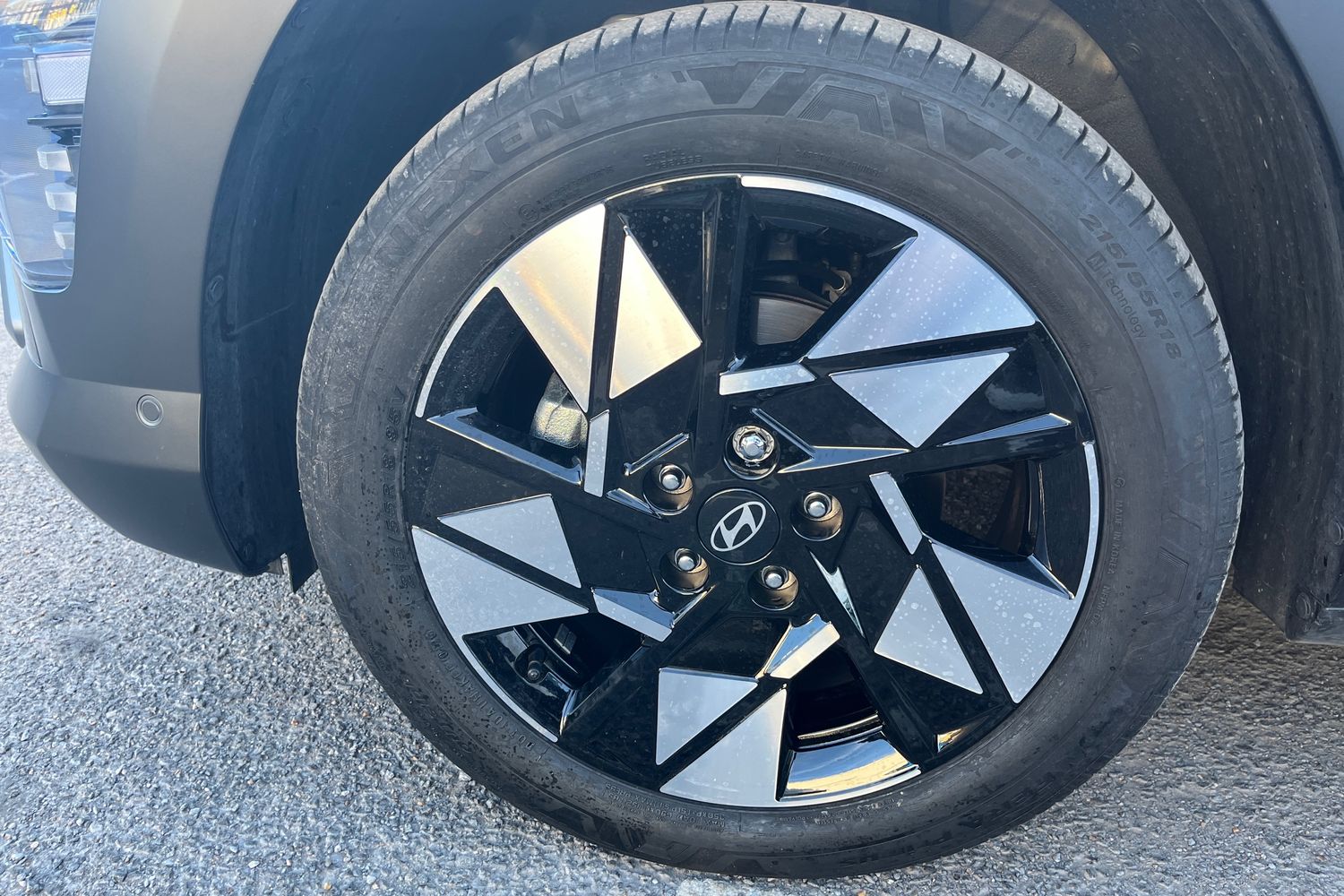 Hyundai KONA Photo 36