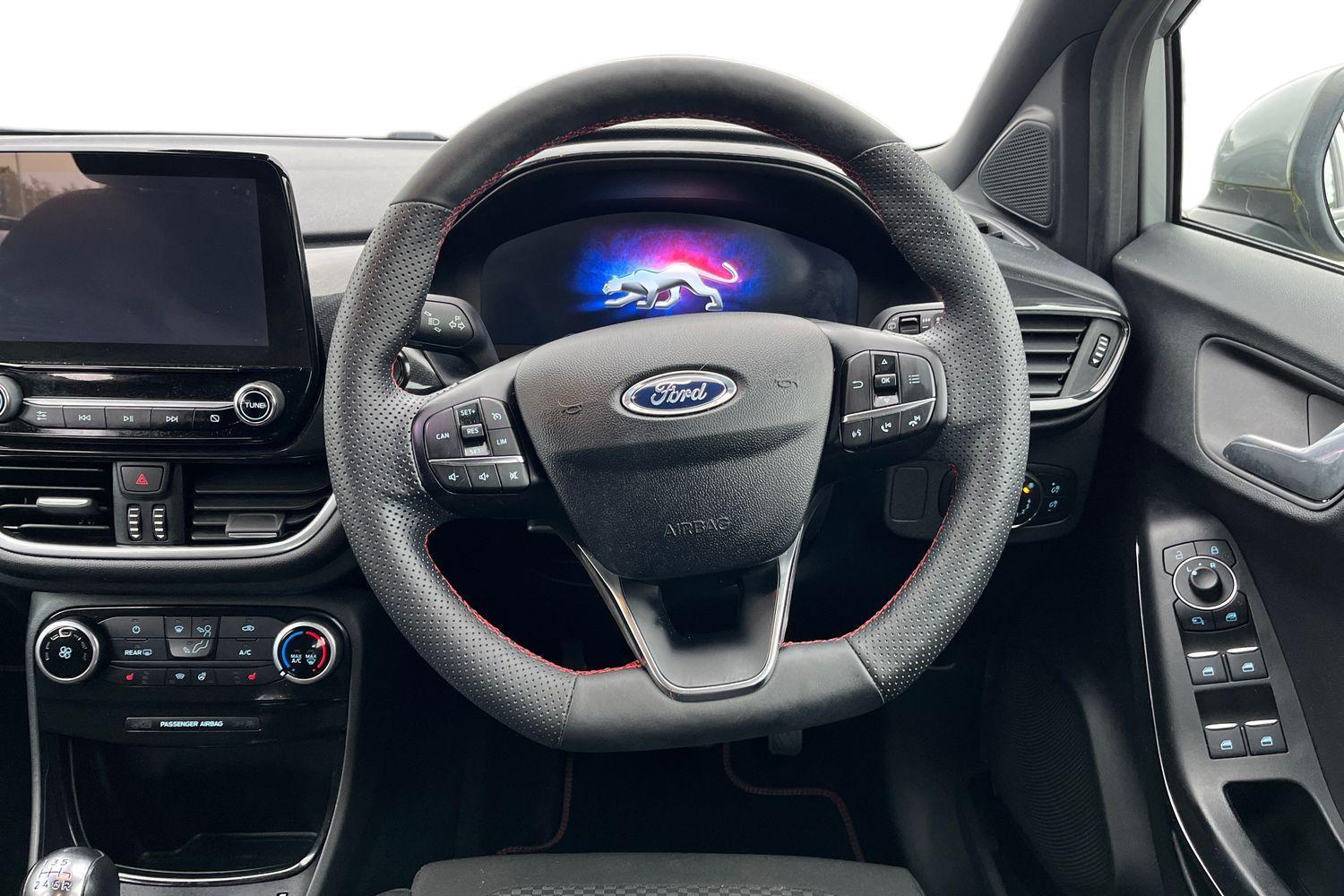 Ford PUMA Photo 10