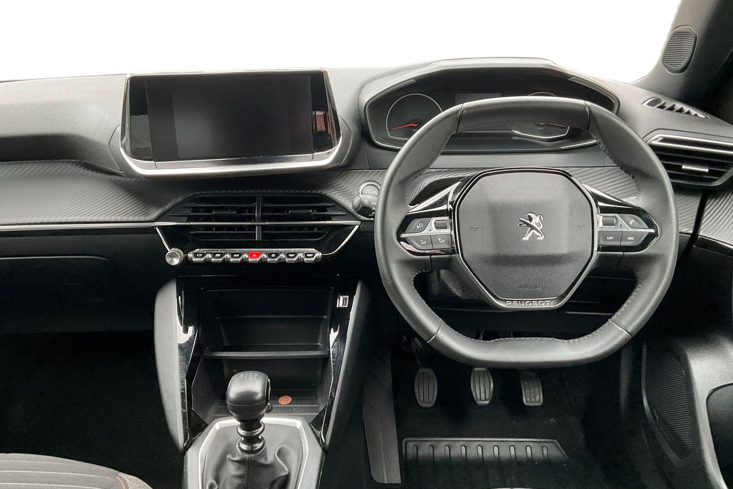 Peugeot 2008 Photo 10
