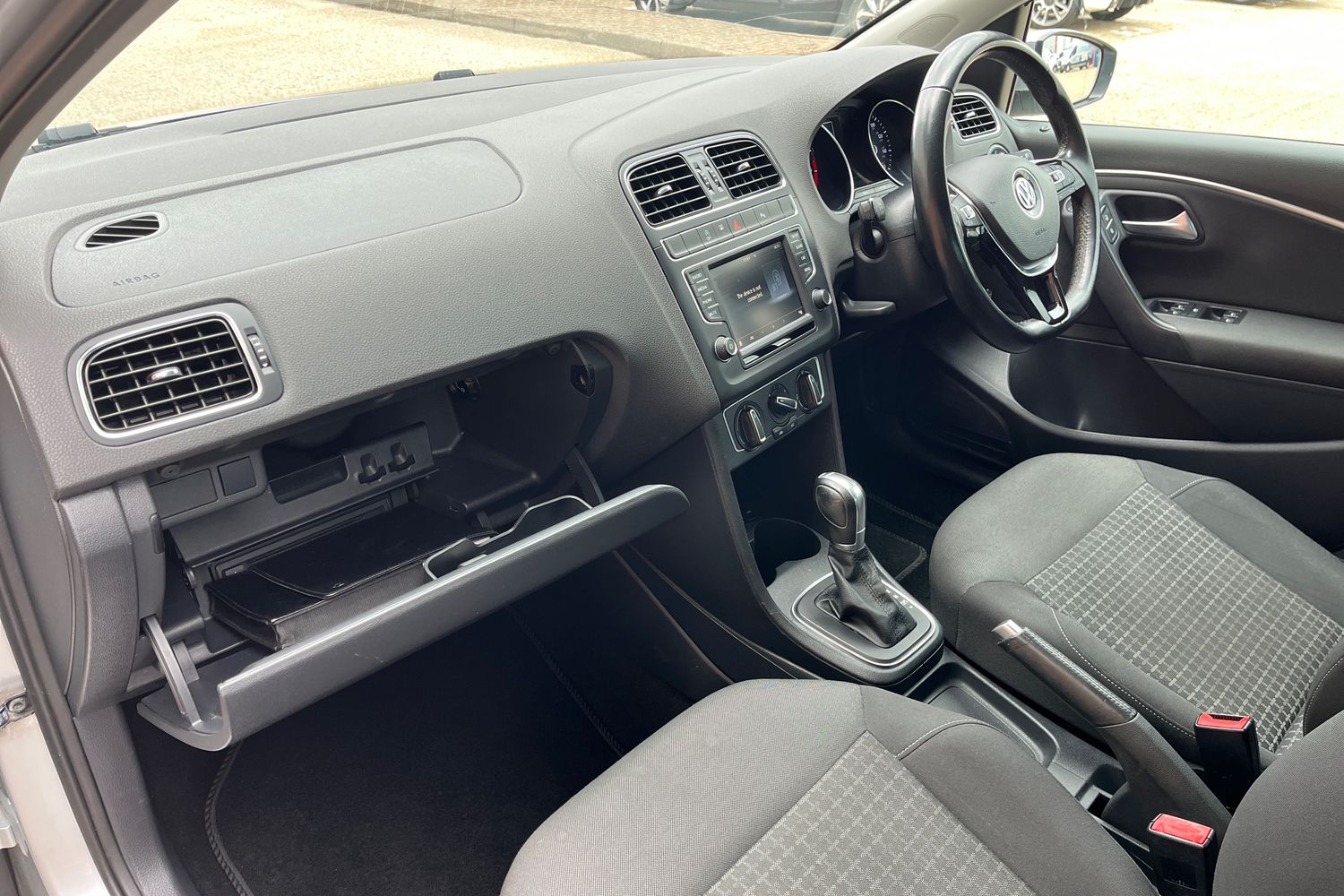 Volkswagen Polo Photo 35