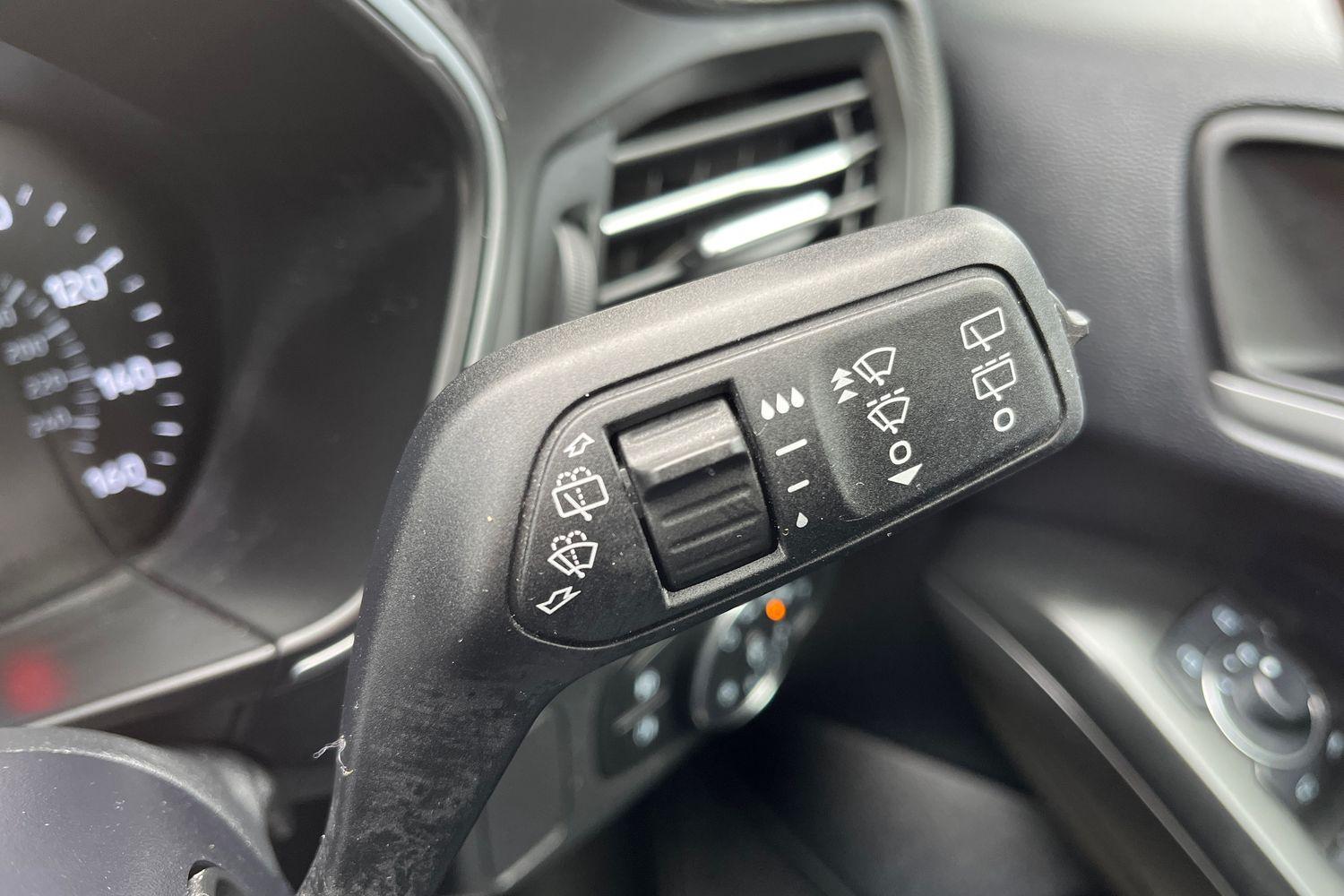 Ford FOCUS Photo 14