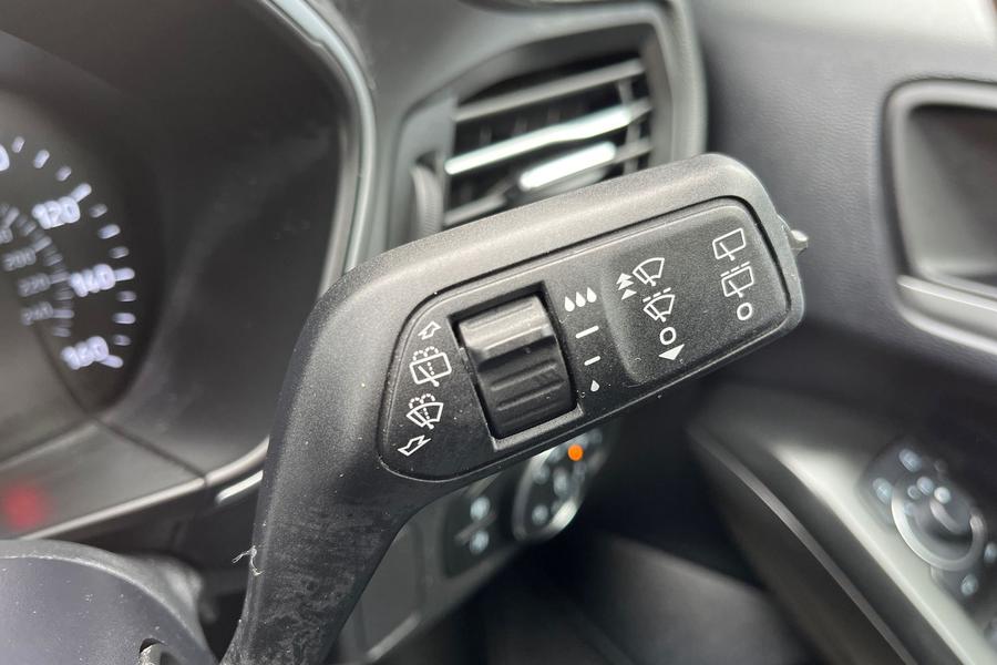 Ford FOCUS Photo autoimg-4c6905942d34892d424d3fe785672cfeb6182e90.jpg