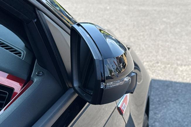 VOLKSWAGEN Polo Photo 43