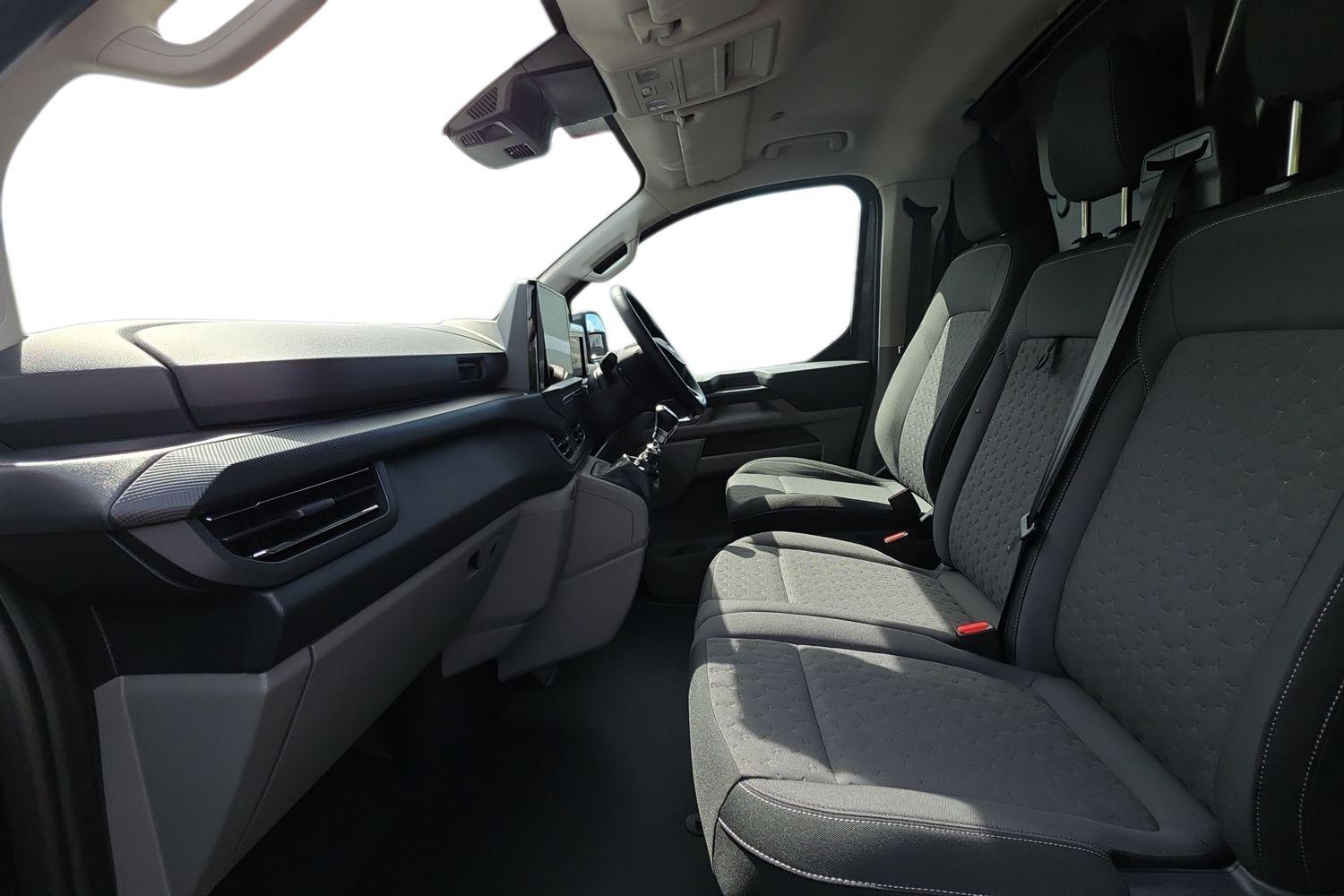 Ford TRANSIT CUSTOM Photo 9
