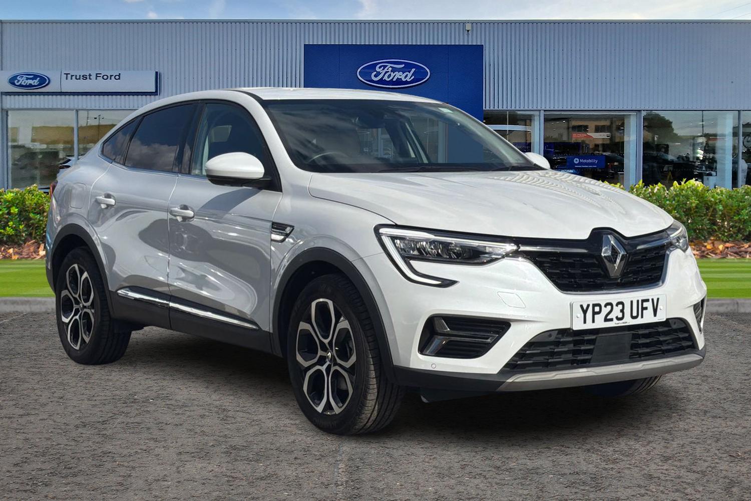 Renault ARKANA Photo 0