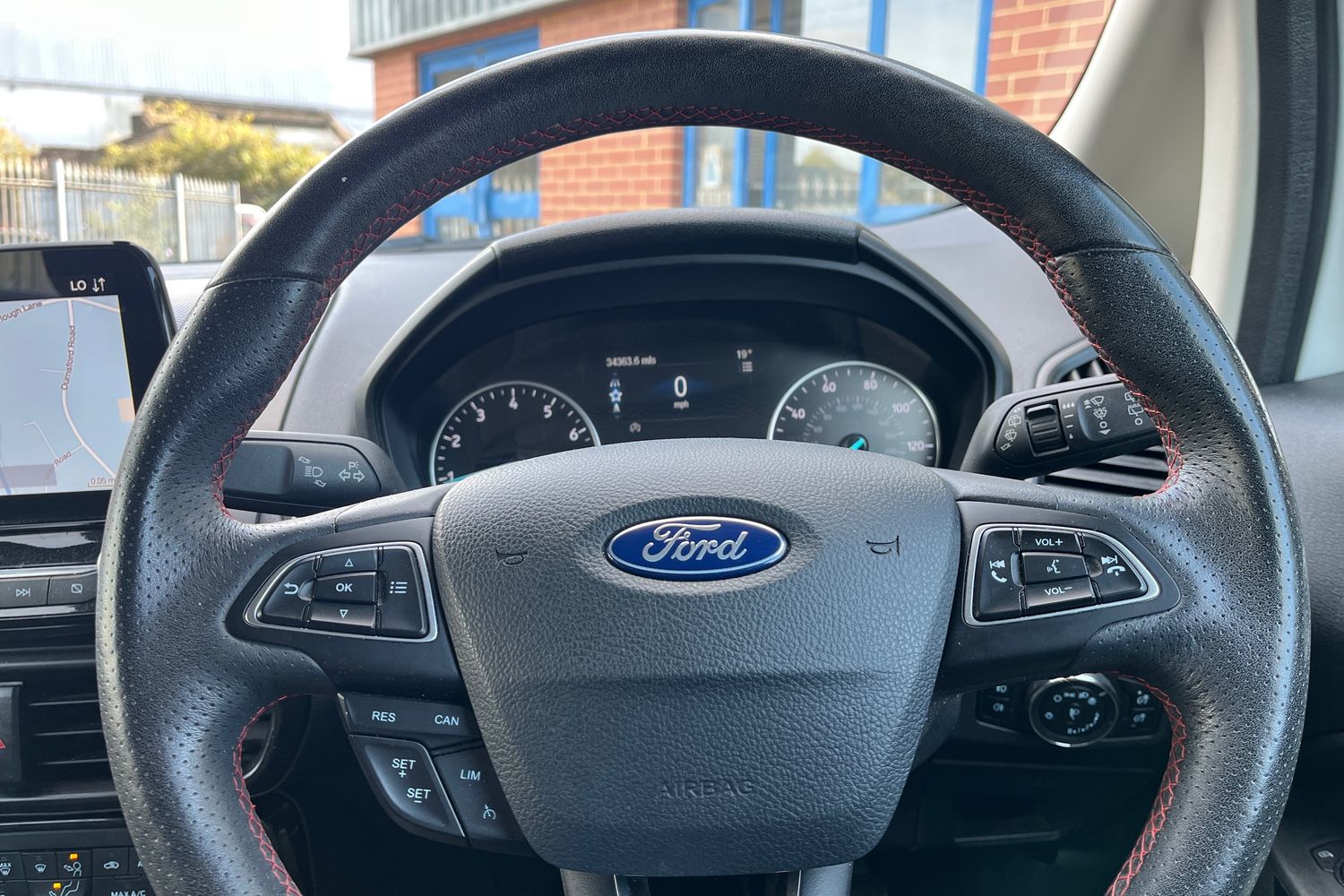 Ford ECOSPORT Photo 22