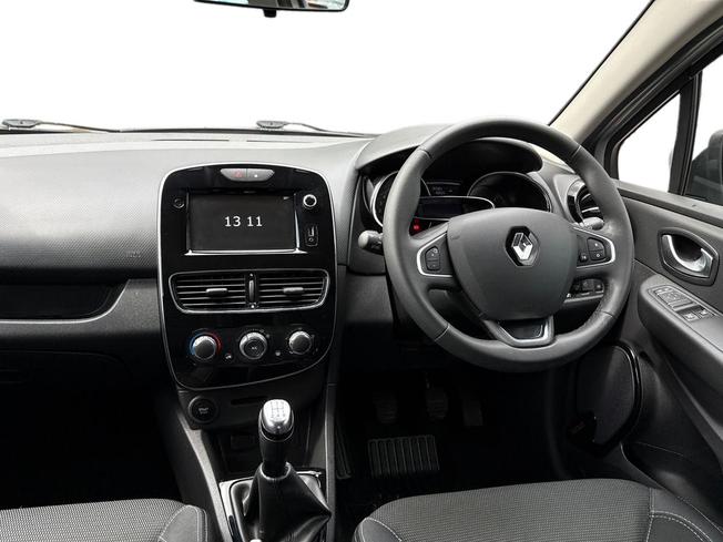 RENAULT Clio Photo 11