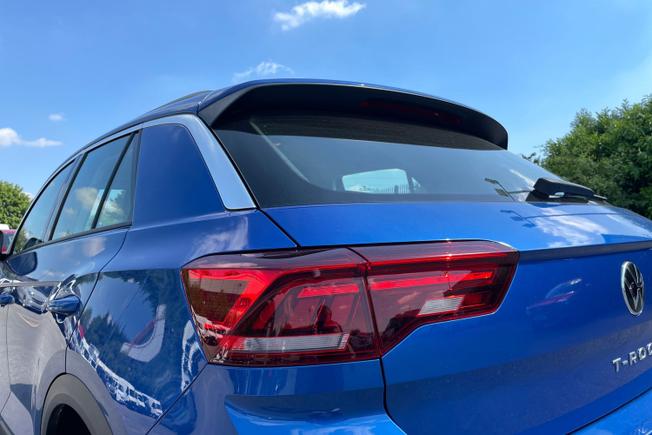 VOLKSWAGEN T-Roc Photo 48
