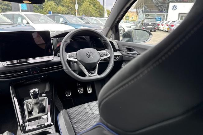 Volkswagen Golf Photo 40