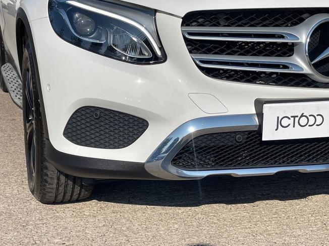 MERCEDES-BENZ Glc Photo 22