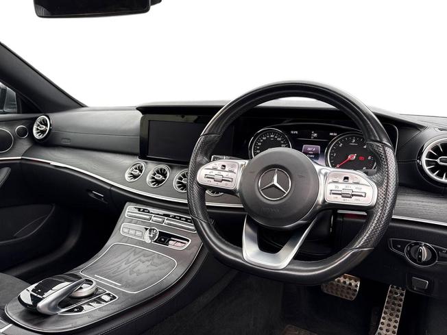MERCEDES-BENZ E Class Photo 6