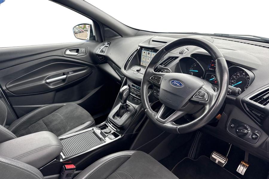 Ford KUGA Photo autoimg-4c7af0abc37c1e9406b0ffc949d8fad5c78e2f94.jpg