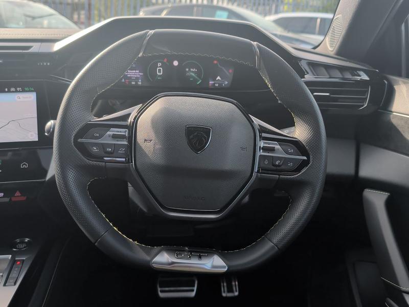 Used Peugeot 308 KJ73XXP 32