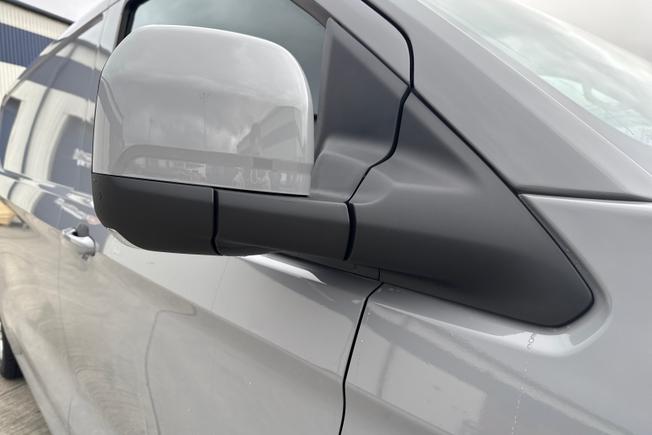 Volkswagen E-Transporter Photo 20