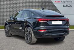 AUDI Q6 E-Tron Photo 3